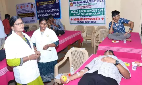 மணக்குள விநாயகர் என்ஜினீயரிங் கல்லூரியில் ரத்ததான முகாம்