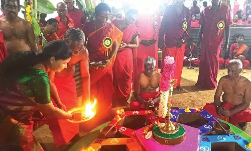 பங்காரு அடிகளார் பிறந்த நாள் விழா: ரூ.7 லட்சத்துக்கு நலத்திட்ட உதவி- மறைமலை நகரசபை தலைவர் வழங்கினார்