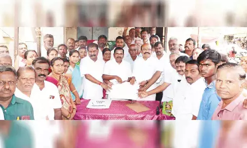 திருப்பூர் வடக்கு சட்டமன்ற தொகுதியில் அ.தி.மு.க. உறுப்பினர் சேர்க்கை முகாம் - பொள்ளாச்சி ஜெயராமன் எம்.எல்.ஏ., பங்கேற்பு