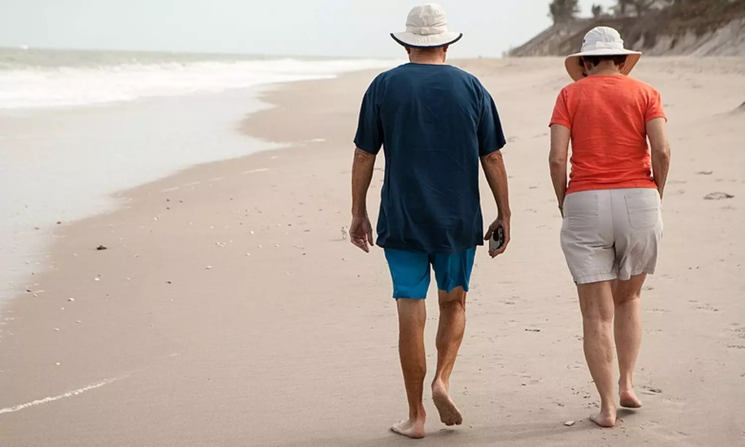 பூமியுடன் தொடர்பில் இருங்கள்... பூமியுடன் தொடர்பில் இருங்கள்...