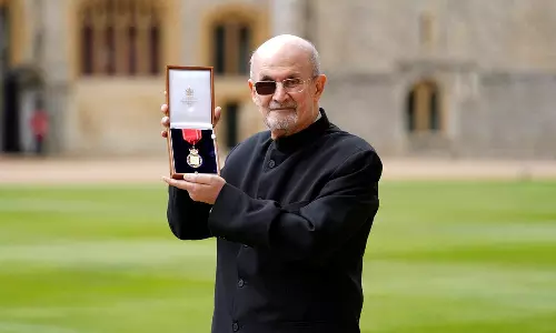 இலக்கிய பணிக்காக சல்மான் ருஷ்டிக்கு ஜெர்மன் பரிசு