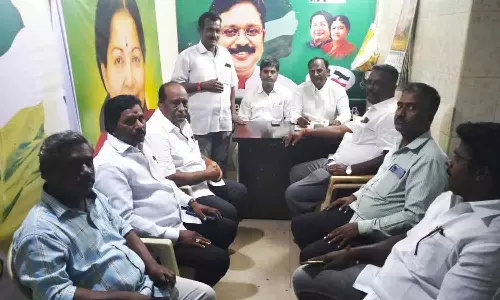 அ.ம.மு.க.அணி செயலாளர்கள் ஆலோசனை கூட்டம்