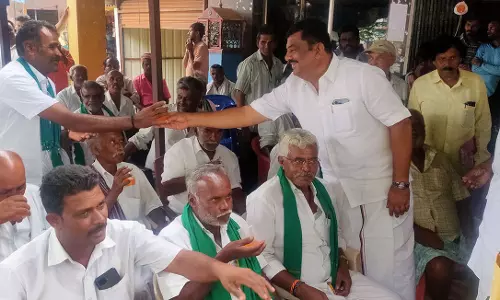 உத்தனப்பள்ளியில் 166-வது நாளாக நடந்த விவசாயிகள் போராட்டம் முடிவுக்கு வந்தது