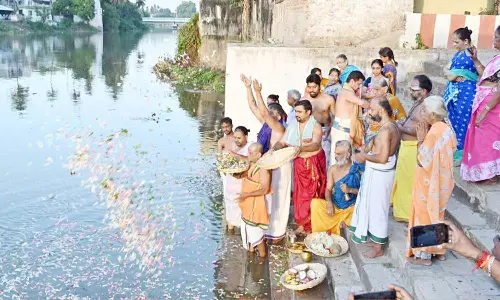 கும்பகோணத்திற்கு வந்த காவிரி நீருக்கு வரவேற்பு
