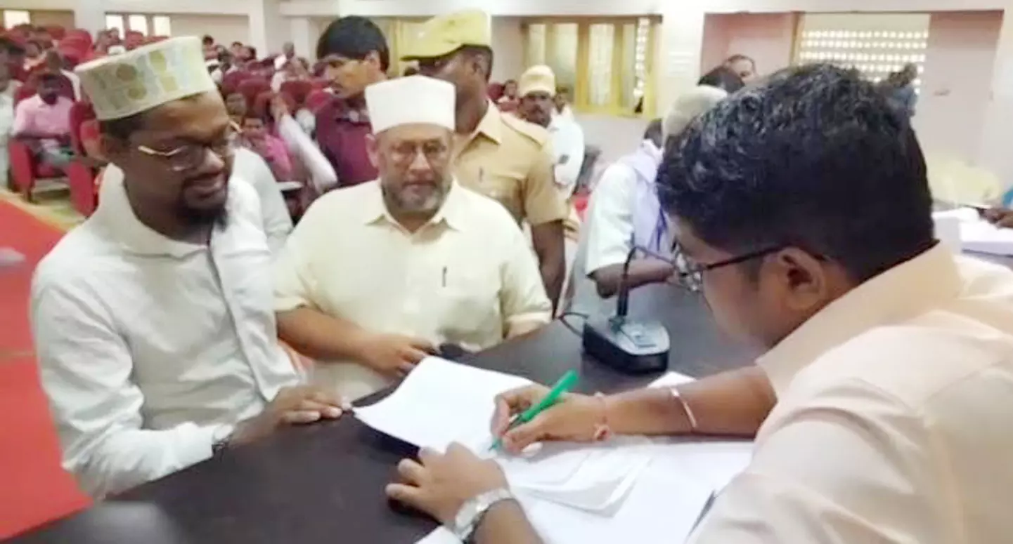 கூடுதல் பணியாளர்கள் நியமிக்க கலெக்டரிடம் கோரிக்கை கூடுதல் பணியாளர்கள் நியமிக்க கலெக்டரிடம் கோரிக்கை