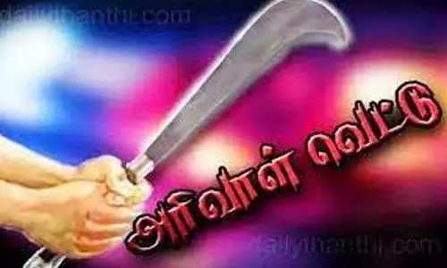 கள்ளக்காதலை கண்டித்த மனைவிக்கு சரமாரி அரிவாள் வெட்டு
