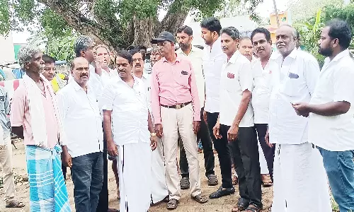 பொன்னை ஆற்றில் மேம்பாலம் கட்ட அதிகாரிகள் ஆய்வு