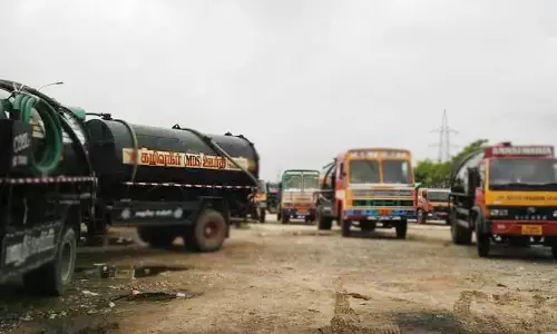 கழிவுநீர் லாரிகளுக்கு குடிநீர் வாரியம் கட்டணம் நிர்ணயம்- பொதுமக்கள் முன்பதிவு செய்து பெற வசதி