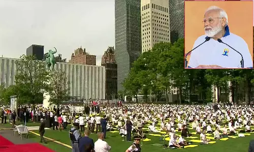 ஐ.நா. சபையில் மோடி தலைமையில் பிரமாண்ட யோகா நிகழ்ச்சி.. கின்னஸ் சாதனை