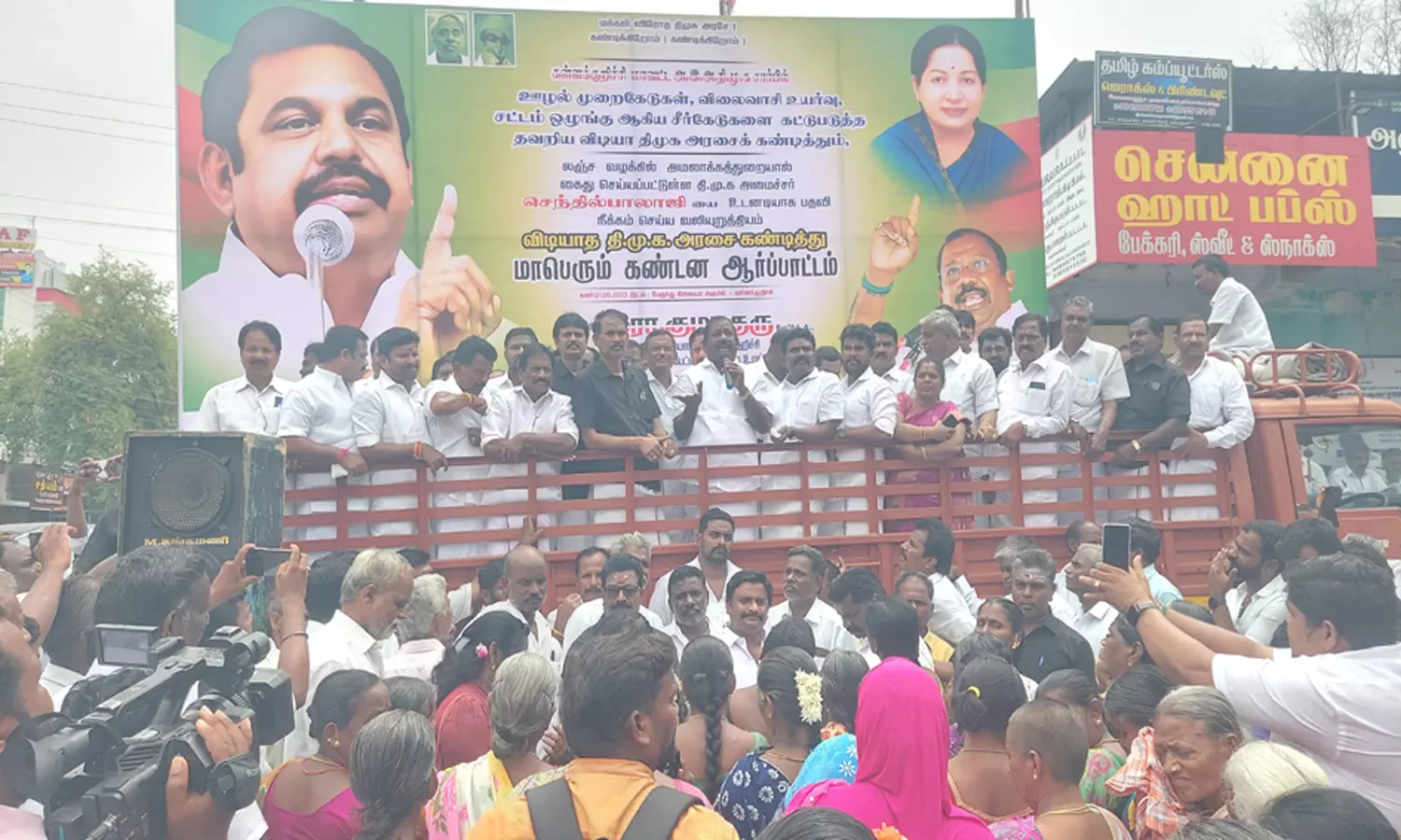 தி.மு.க.செய்த ஒரே சாதனை செந்தில்பாலாஜியை கைது செய்ததுதான்மாவட்ட செயலாளர் குமரகுரு பேச்சு