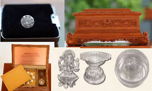 பிரதமர் மோடிக்கு வெள்ளை மாளிகையில வரவேற்பு: ஜில் பைடனுக்கு வைரத்தை பரிசளித்தார்