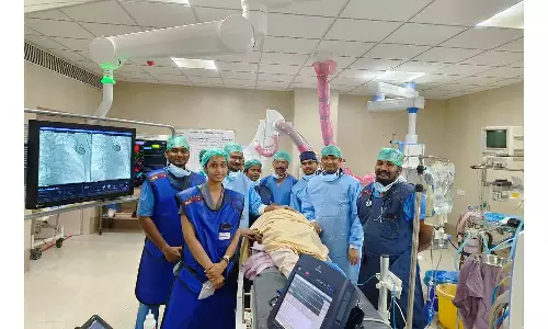 60 வயது மூதாட்டிக்கு நவீன சிகிச்சை அளித்து இருதய நிபுணர்கள் சாதனை