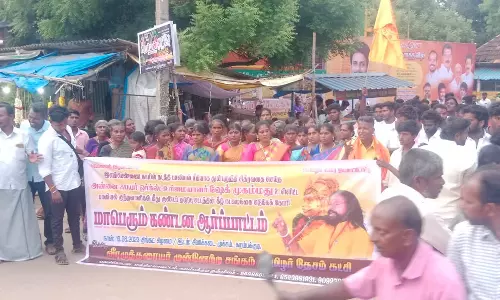 கறம்பக்குடியில் தமிழர் தேசம் கட்சியினர் ஆர்ப்பாட்டம்