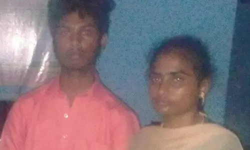 ஏரியூர் போலீஸ் நிலையத்தில் காதல் ஜோடி தஞ்சம்