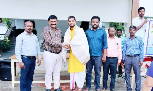 கிருஷ்ணகிரி அறிஞர் அண்ணா கல்லூரியில்  யோகா தியான பயிற்சி விழா