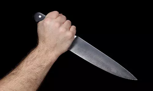 பிரியாணி மாஸ்டருக்கு கத்தி குத்து