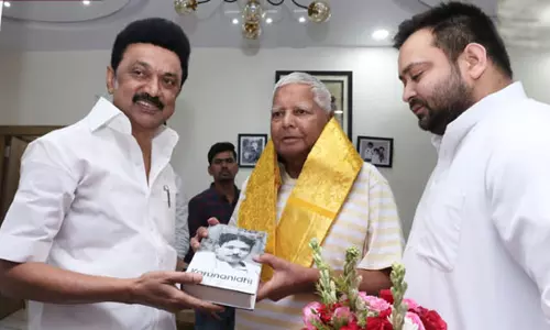 பீகாரில் லாலு பிரசாத் யாதவை சந்தித்தார் முதலமைச்சர் மு.க.ஸ்டாலின்