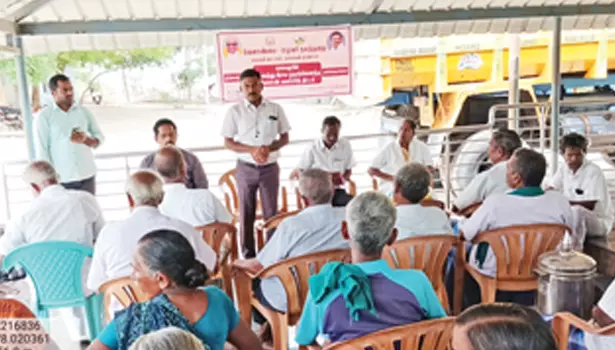 விவசாயிகளுக்கு விழிப்புணர்வு முகாம் விவசாயிகளுக்கு விழிப்புணர்வு முகாம்