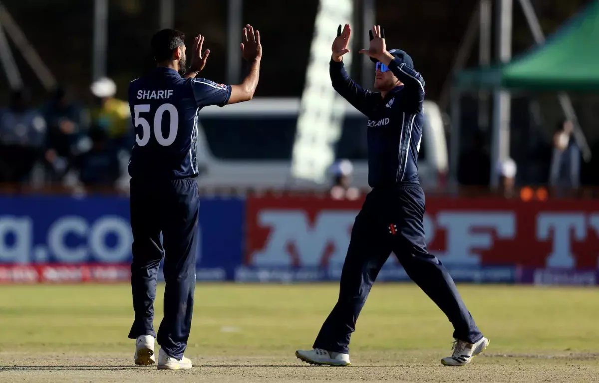 உலக கோப்பை தகுதிச்சுற்று: 111 ரன்கள் வித்தியாசத்தில் ஸ்காட்லாந்து அபார வெற்றி