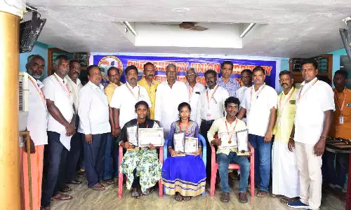 பொதுநல சங்க சார்பில் மாணவர்களுக்கு பரிசளிப்பு விழா