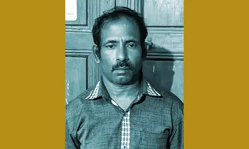 இளம்பெண்களை உல்லாசத்துக்கு ஏற்பாடு செய்யக்கோரி மனைவியை தாக்கிய மாநகராட்சி ஊழியர்