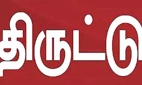 வீடு புகுந்து நகை-பணம் திருட்டு