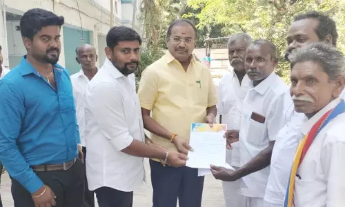 சட்டமன்ற உறுதிமொழி குழுவிடம் பா.ம.க. கோரிக்கை மனு