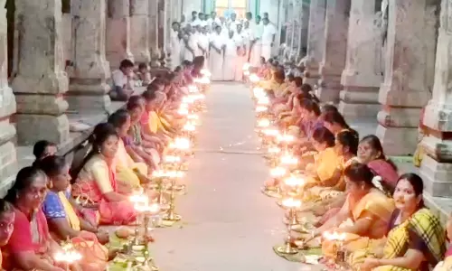 அமைச்சர் செந்தில் பாலாஜி நலம் பெற வேண்டி குளித்தலை கோவிலில் குத்துவிளக்கு பூஜை