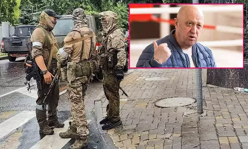 பெலாரஸ் செல்லும் வாக்னர் படை தலைவர்: வழக்கை முடிக்கும் ரஷியா- தணியும் ஆயுத கிளர்ச்சி பதட்டம்