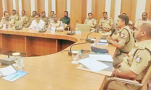 தமிழக-புதுச்சேரி எல்லையில் புதிய செயலி மூலம் ரவுடிகள் நடமாட்டம் கண்காணிப்பு