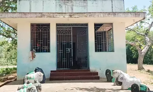 ஜெயங்கொண்டம் அருகே அடுத்தடுத்து 2 கோவில்களின் பூட்டை உடைத்து உண்டியல் பணம் கொள்ளை