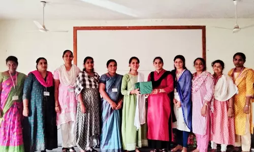 ஊத்தங்கரை அதியமான் மகளிர் கல்லூரியில்ஆசிரியர் திறன் மேம்பாட்டுப் பயிற்சி