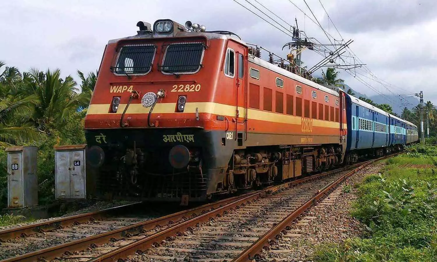 சென்னை அருகே சுரங்கப் பணி: திருப்பதி, பெங்களூரு செல்லும் 14 எக்ஸ்பிரஸ் ரெயில்கள் ரத்து