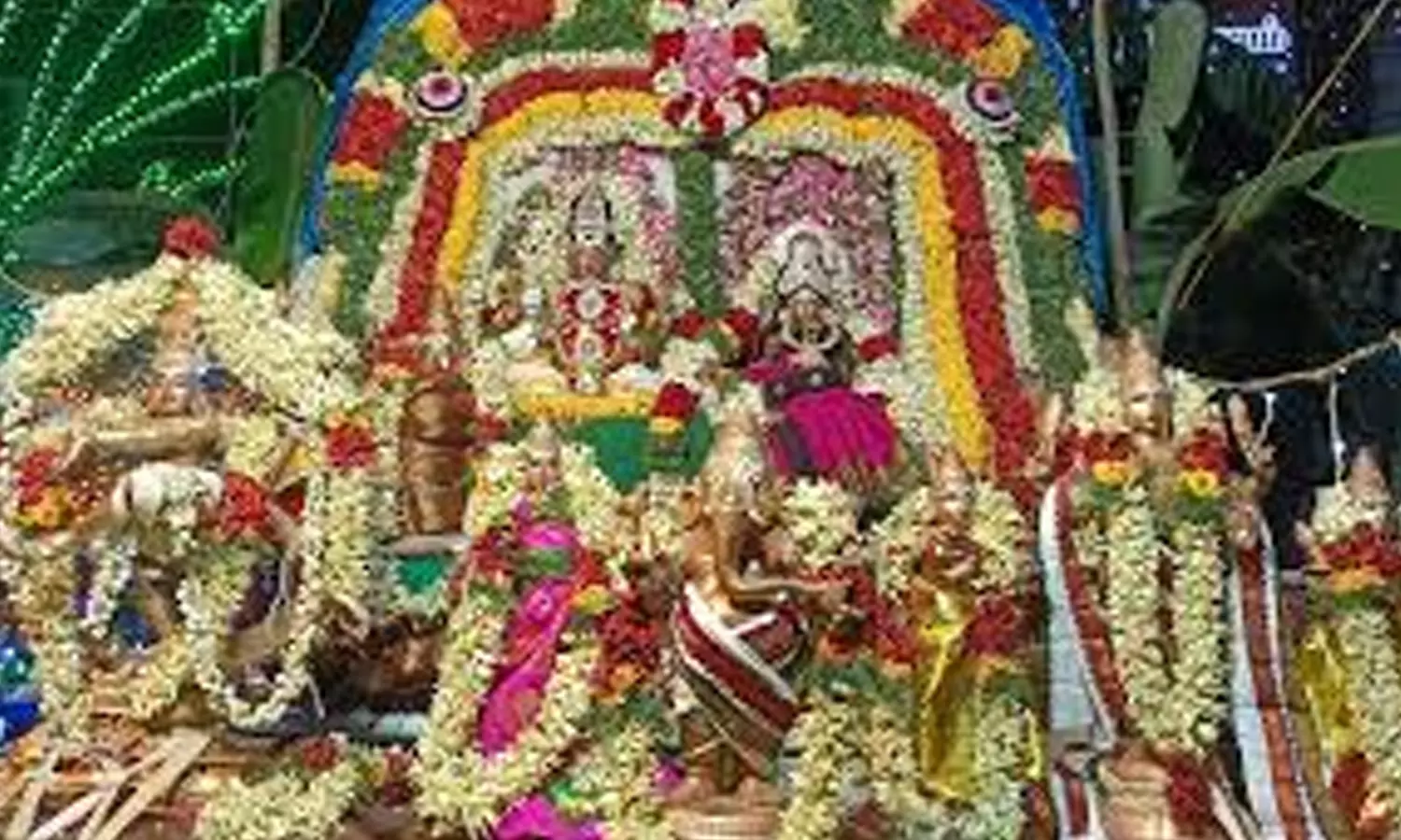 சவுந்தரநாயகி உடனுறை பசுபதீஸ்வரர் கோவிலில் திருக்கல்யாண வைபவம் சவுந்தரநாயகி உடனுறை பசுபதீஸ்வரர் கோவிலில் திருக்கல்யாண வைபவம்