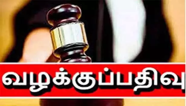 நடந்தை அருகே இருதரப்பினர் மோதல்; 8 பேர் மீது வழக்கு நடந்தை அருகே இருதரப்பினர் மோதல்; 8 பேர் மீது வழக்கு