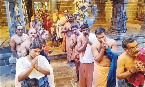 திருவட்டார் ஆதிகேசவ பெருமாள் கோவிலில் இன்று வருஷாபிஷேக விழா: ஏராளமான பக்தர்கள் குவிந்தனர்