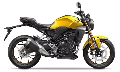 இரண்டு புதிய நிறங்களில் அறிமுகமான 2024 ஹோண்டா CB300R!