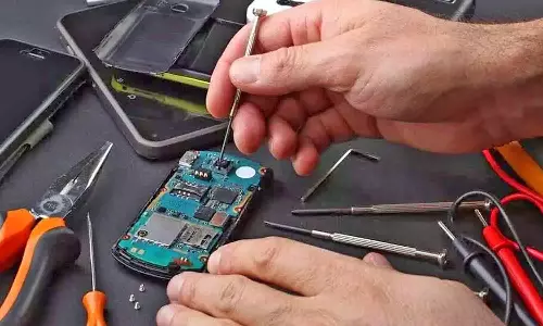 செல்போன்   பழுதுபாா்த்தல் இலவச பயிற்சி