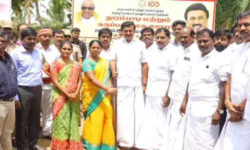 மூலனூர்-தாராபுரத்தில் ரூ.15 கோடி மதிப்பில் புதிய திட்டப்பணிகள் அமைச்சர்கள் தொடங்கி வைத்தனர்