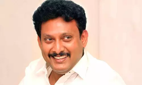 தனியார் பள்ளிகள் தாய் மொழிக்கு முக்கியத்துவம் கொடுக்க வேண்டும்- அமைச்சர் பேச்சு