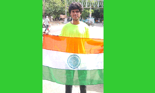 விருதுநகர் என்ஜினீயரிங் கல்லூரி மாணவர் சாதனை