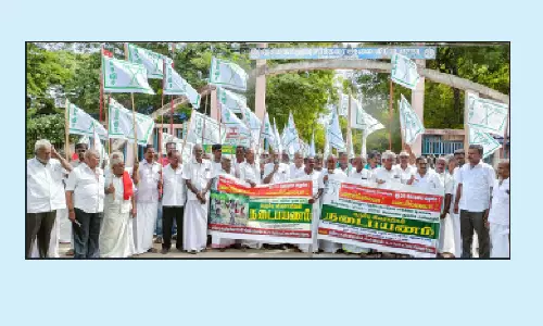 விவசாயிகள் பேரணி-ஆர்ப்பாட்டம்