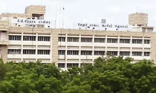 கட்டெறும்புகள் கடித்ததில் கட்டை விரல் பாதிப்பு