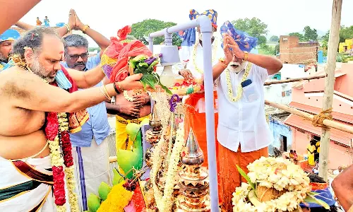 சிவகிரியில் சிவசக்தி மாரியம்மன் கோவில் கும்பாபிஷேகம்