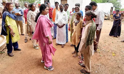 மலை கிராமங்களில் கலெக்டர் ஆய்வு