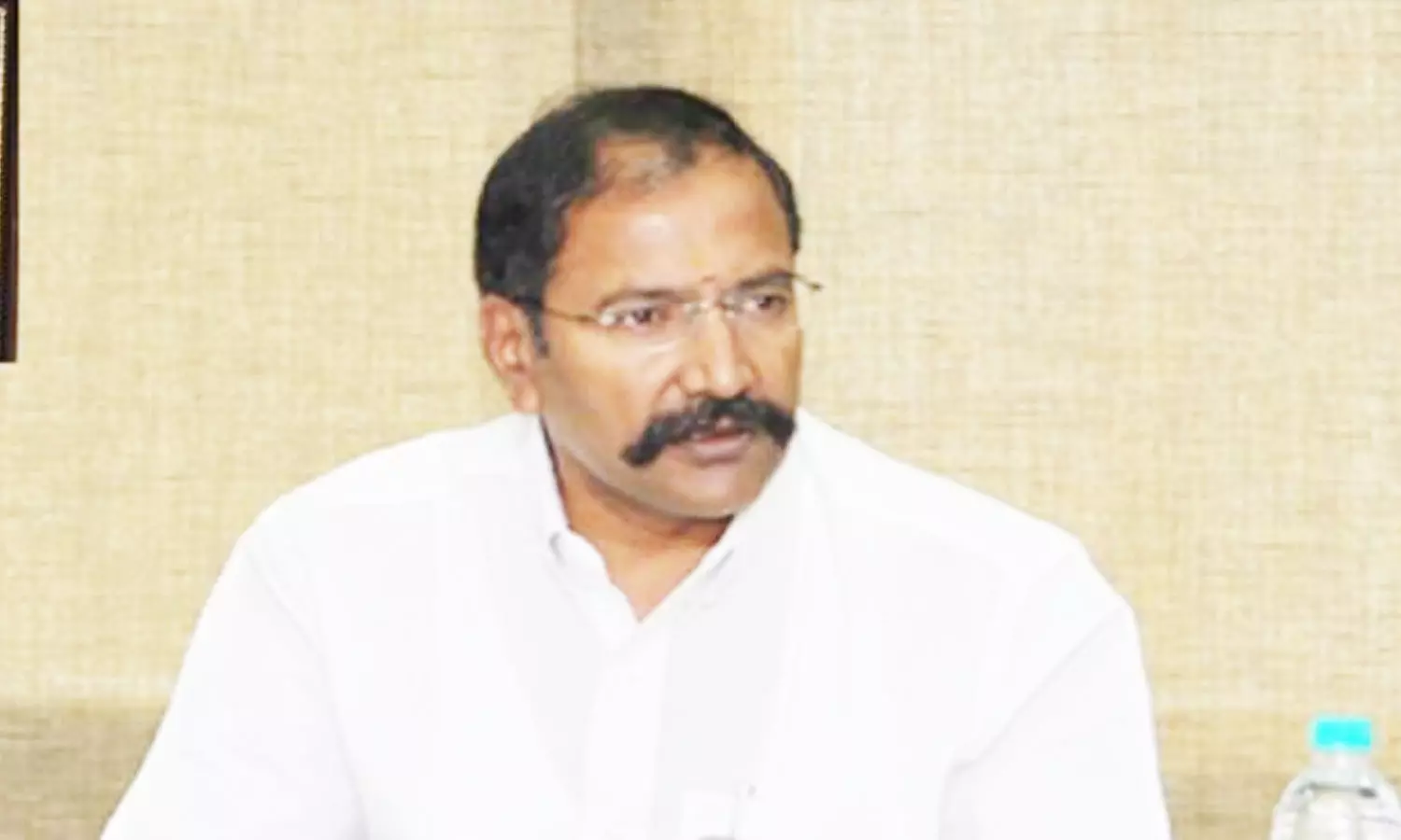 மின்கட்டணத்தை உயர்த்தி விட்டு அ.தி.மு.க. மீது பழிபோடுவதா? மின்கட்டணத்தை உயர்த்தி விட்டு அ.தி.மு.க. மீது பழிபோடுவதா?