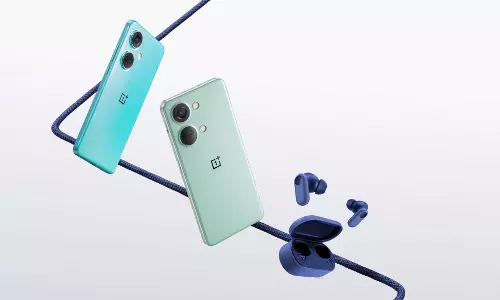 ஒரே நாளில் நான்கு சாதனங்கள் - அசத்தல் டீசர் வெளியிட்ட ஒன்பிளஸ்..!