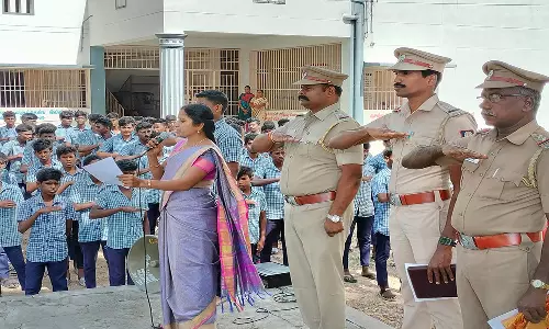 விக்கிரவாண்டியில்  போதை பொருள் தடுப்பு விழிப்புணர்வு உறுதிமொழி