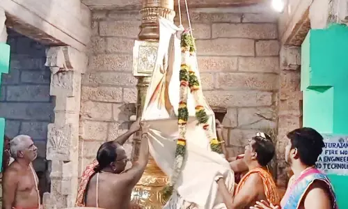 ஸ்ரீநின்றநாராயணப் பெருமாள் கோவிலில்  பிரமோற்சவ விழா கொடியேற்றத்துடன் தொடக்கம்