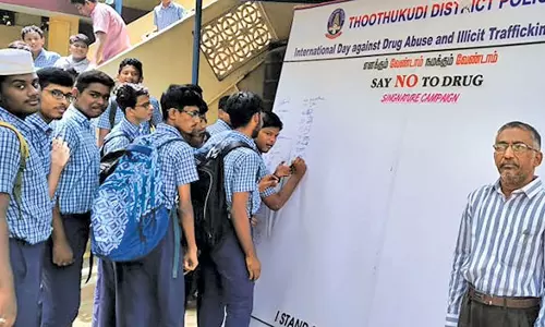 காயல்பட்டினம் பள்ளியில் போதை ஒழிப்பு விழிப்புணர்வு கருத்தரங்கம்